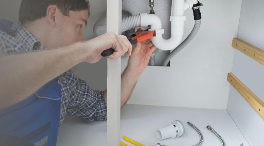 Professional emergency plumbing in South Heights, PA